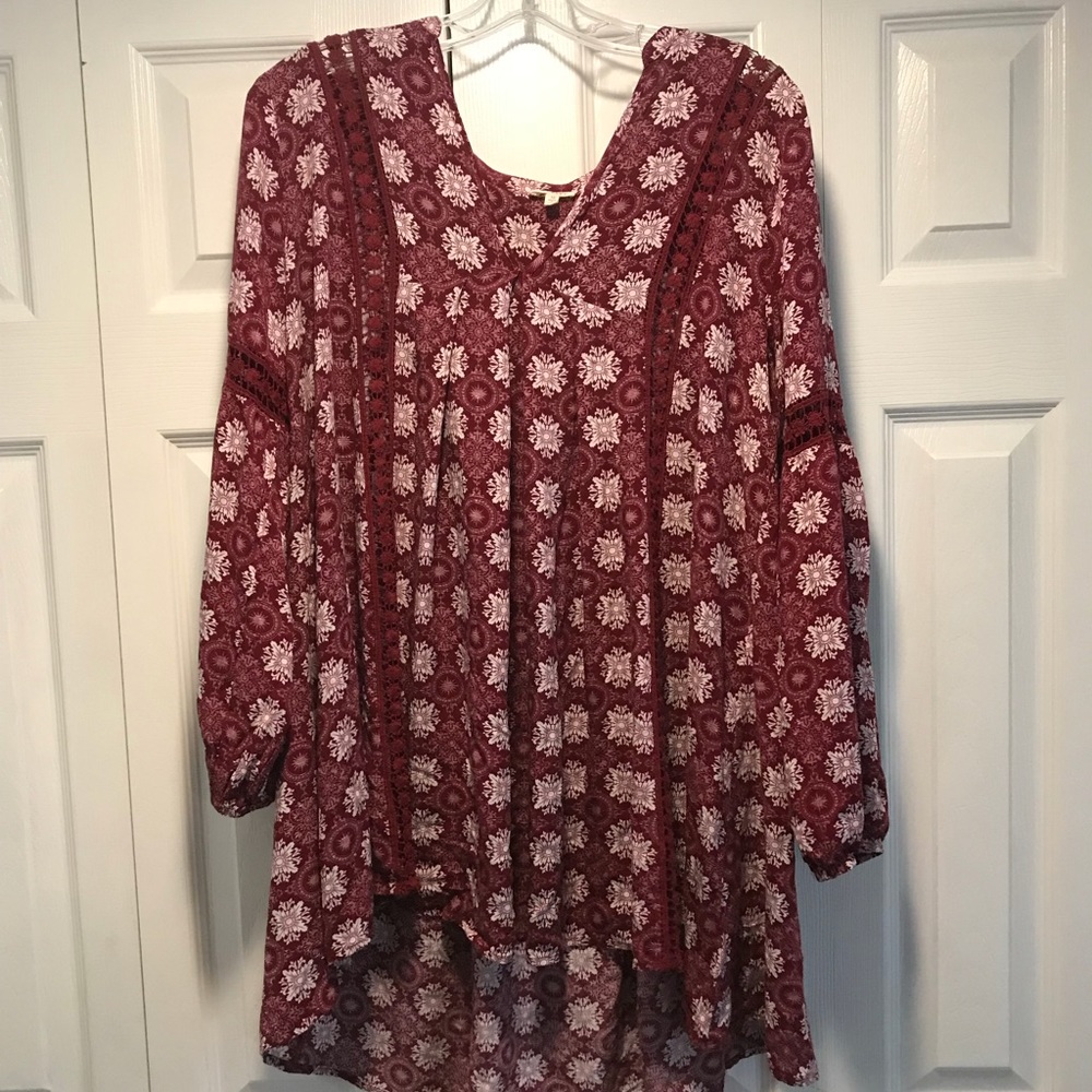 Sn créme boho crimson and white tunic dress